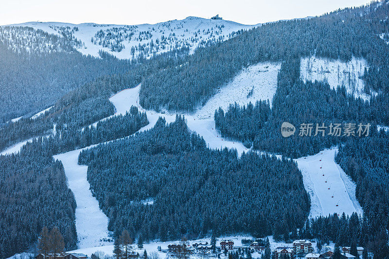 奥地利的冬季滑雪胜地Bad Kleinkirchheim